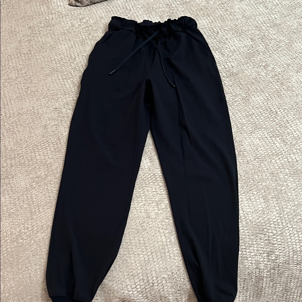 Lululemon Stretch Navy Women's Hi-Rise Jogger Pants- Size 2